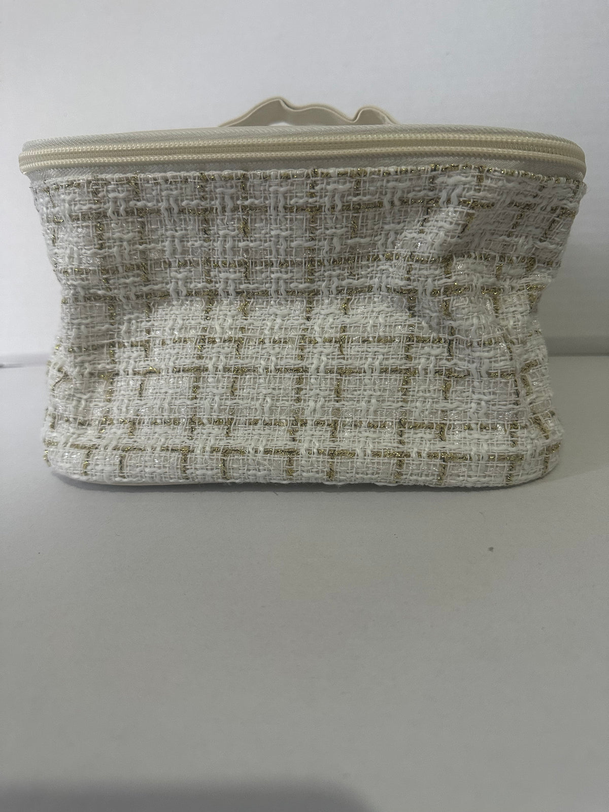 Pearl classy makeup bag