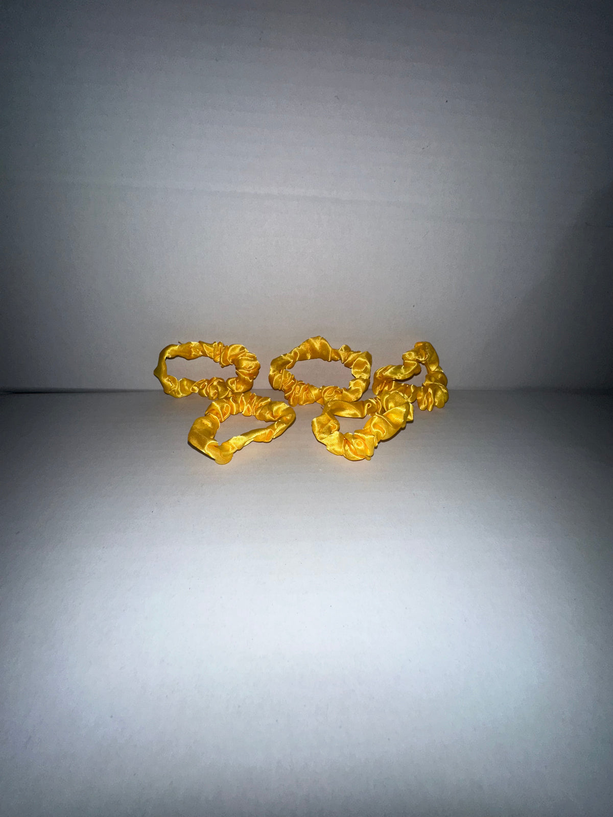 Bright Yellow Premium Minimalist Pleated Small Intestine Hair Ties, Multi-purpose Hair Accessories and Hand Jewelry, High-Elasticity Bun Hair Tie