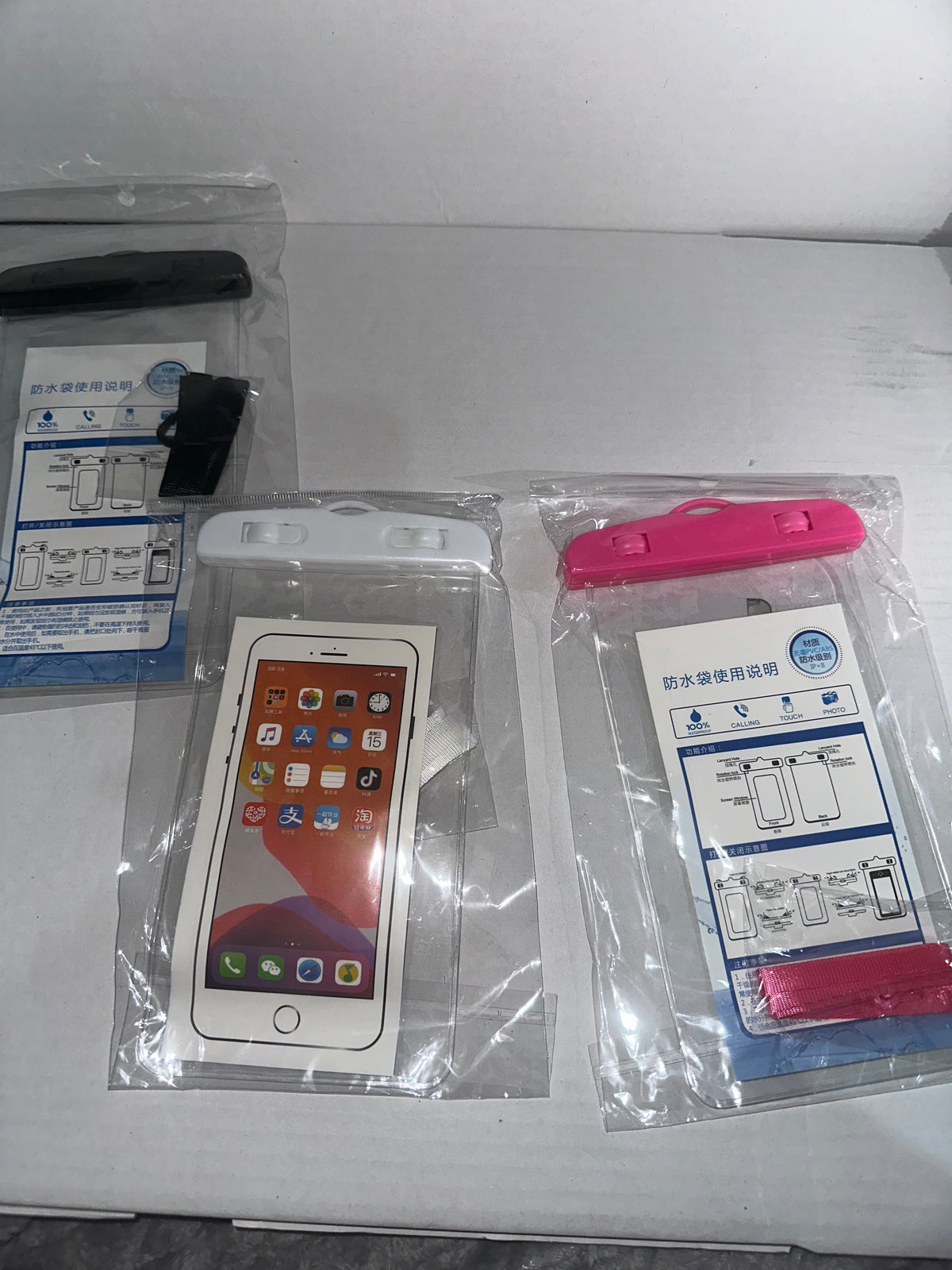Phone pouches. Shield your phone underwater, on the beach, or during high-impact workouts.