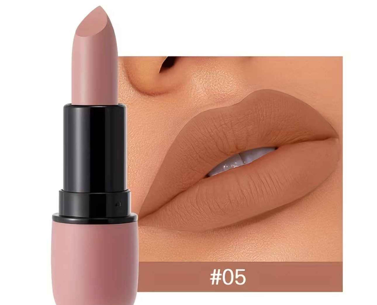 Matte velvet lipstick