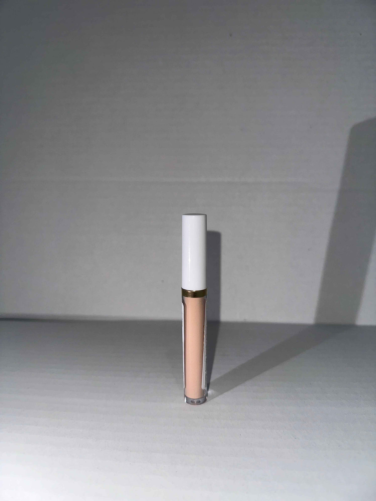 Matte Eye Concealers, Long-Lasting Waterproof And Non-Fading, Multi-Functional Eye And Face Concealers, Covering Dark Circles And Pimples, Suitable for Makeup Enthusiasts And Beginners