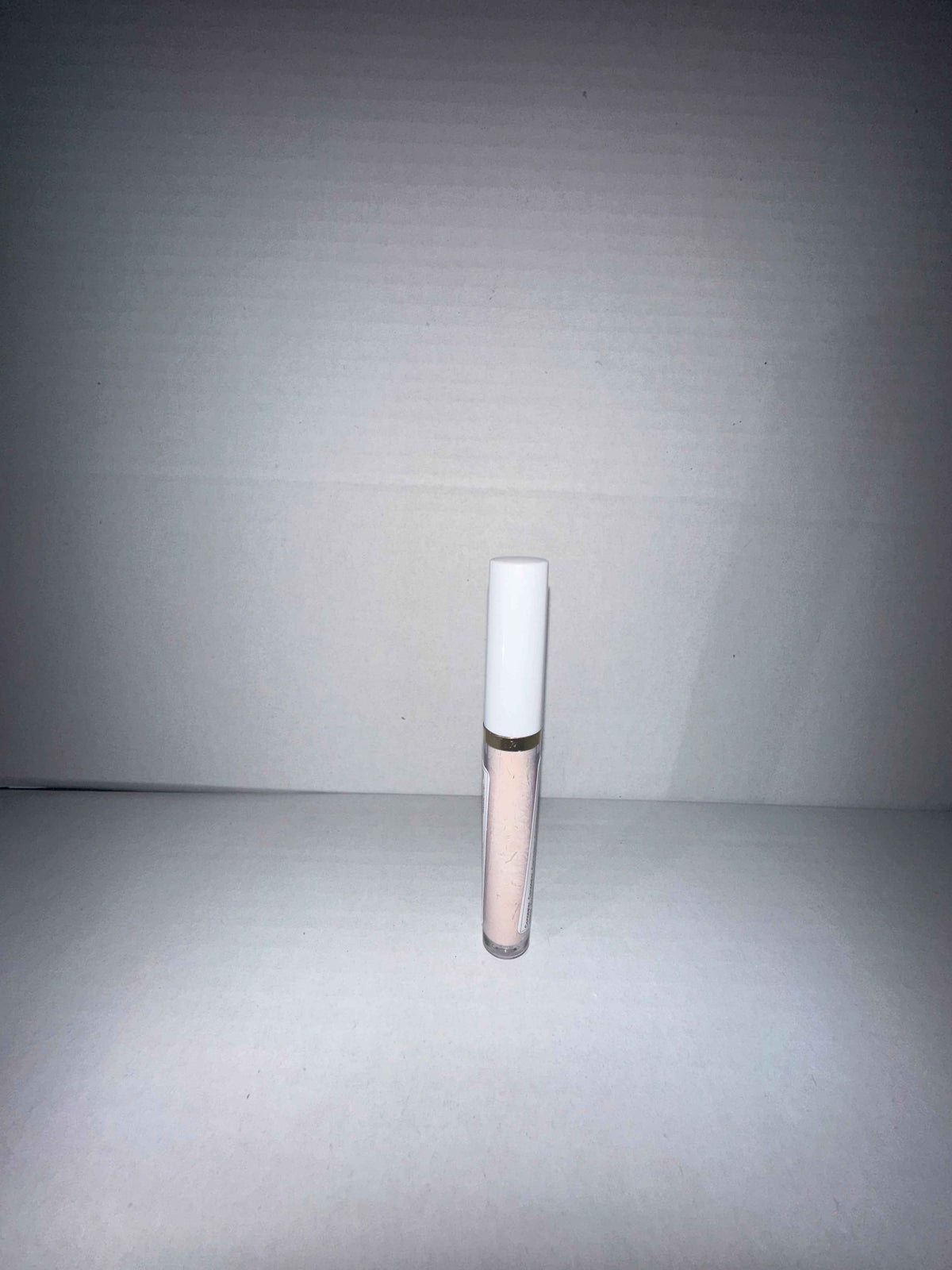 Matte Eye Concealers, Long-Lasting Waterproof And Non-Fading, Multi-Functional Eye And Face Concealers, Covering Dark Circles And Pimples, Suitable for Makeup Enthusiasts And Beginners