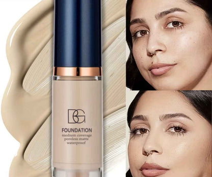 Mini water proof foundation/concealer