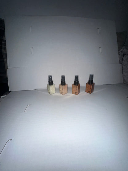 Shimmering highlighter sprays
