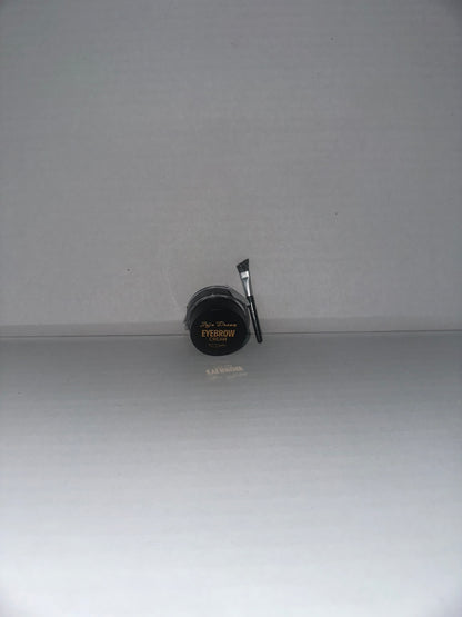 Waterproof matte eyebrow gel for sharpening and tinting your brows