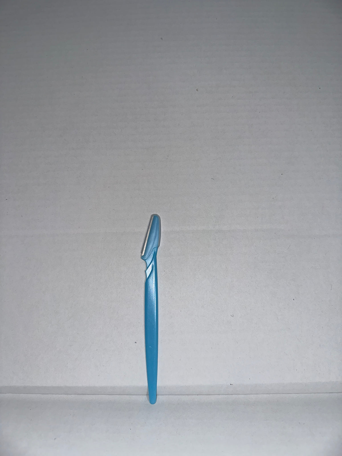 Eye brows razor