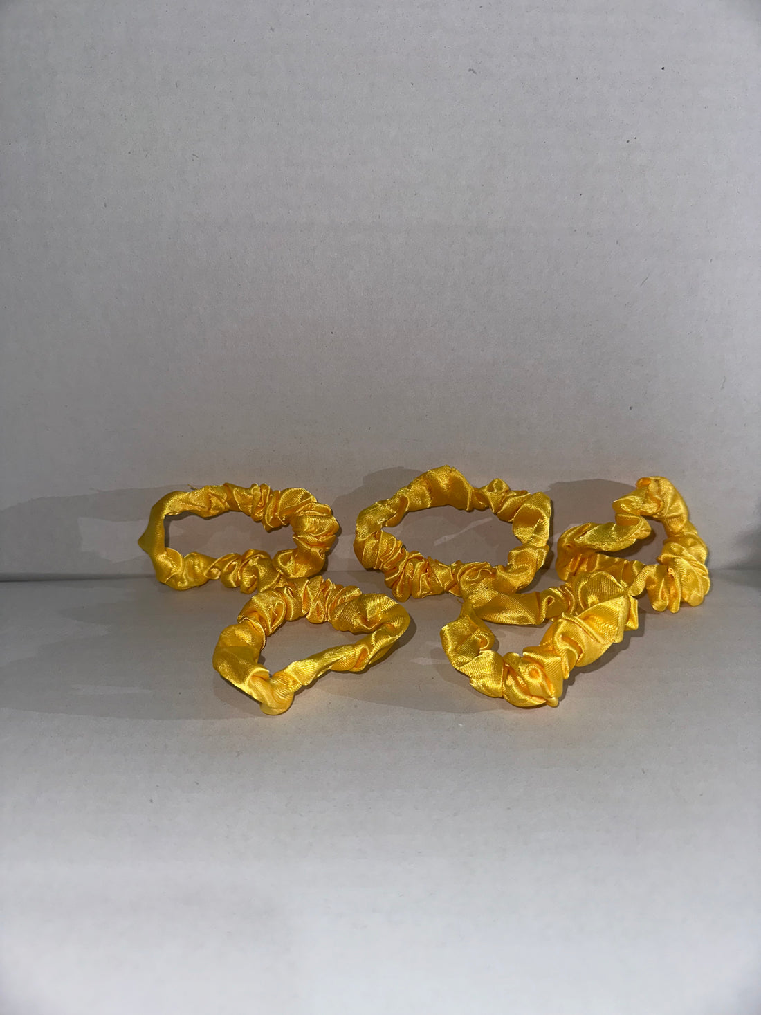 Bright Yellow Premium Minimalist Pleated Small Intestine Hair Ties, Multi-purpose Hair Accessories and Hand Jewelry, High-Elasticity Bun Hair Tie