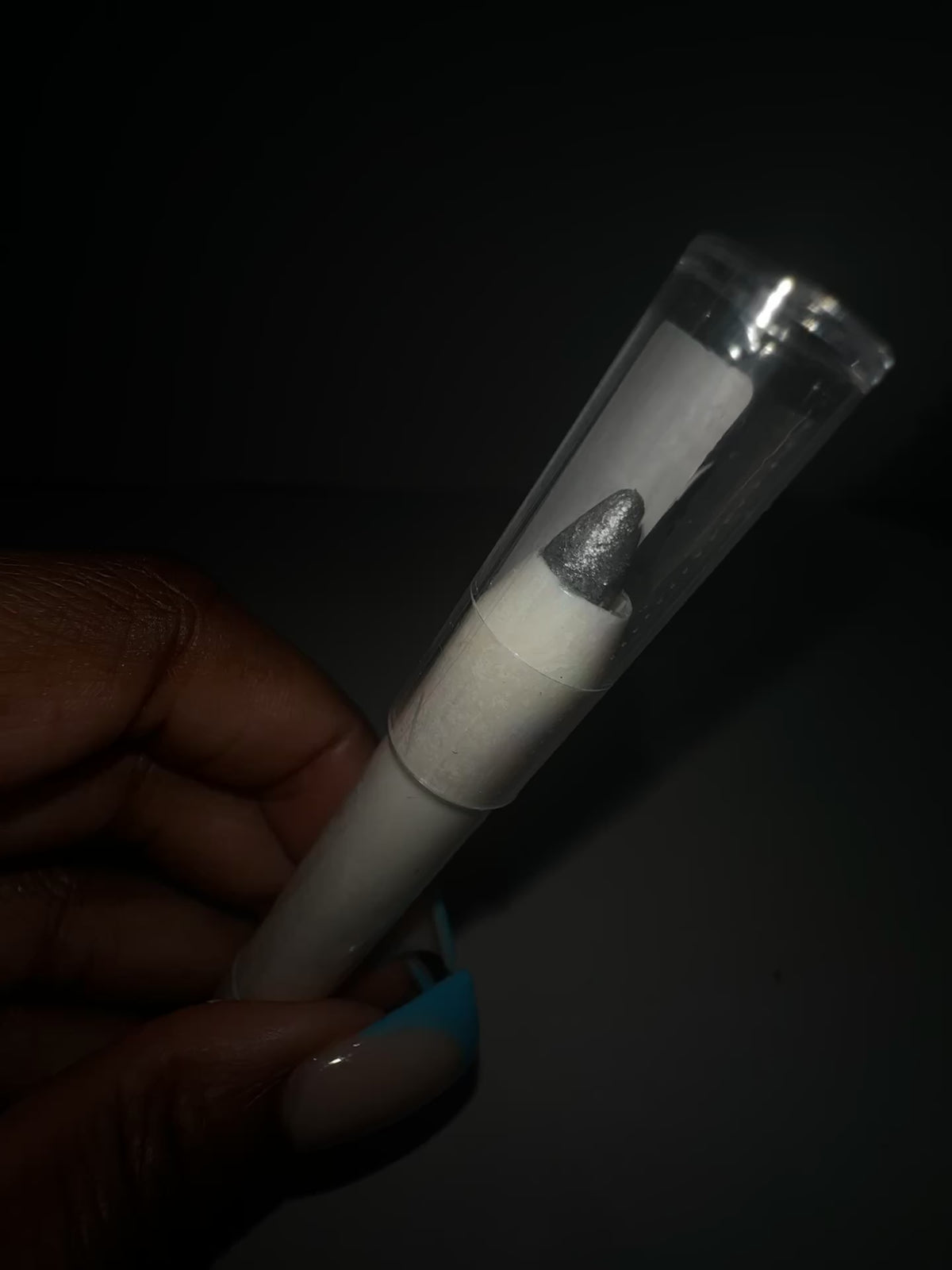 Waterproof glitter eyeshadow pen