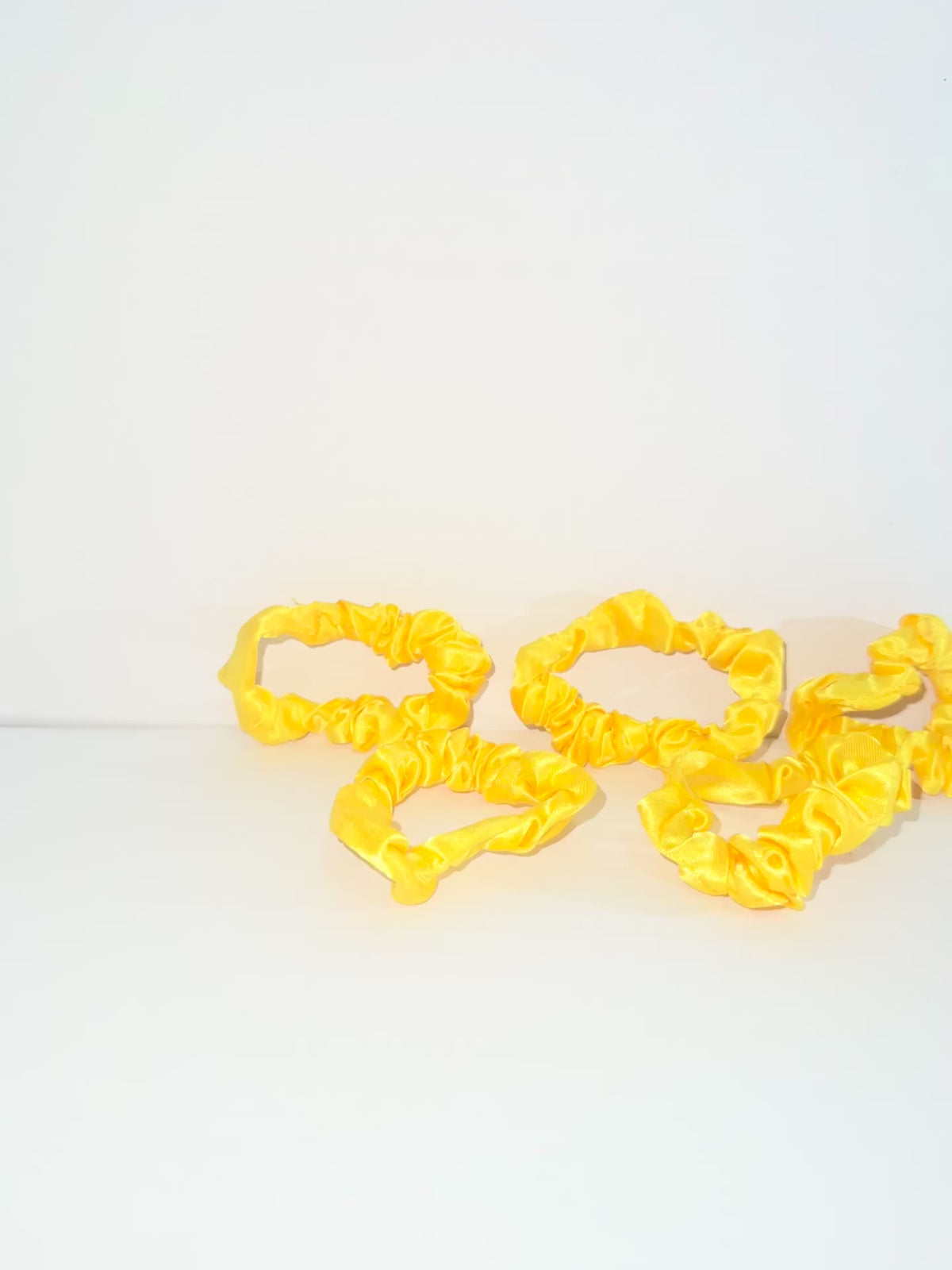 Bright Yellow Premium Minimalist Pleated Small Intestine Hair Ties, Multi-purpose Hair Accessories and Hand Jewelry, High-Elasticity Bun Hair Tie
