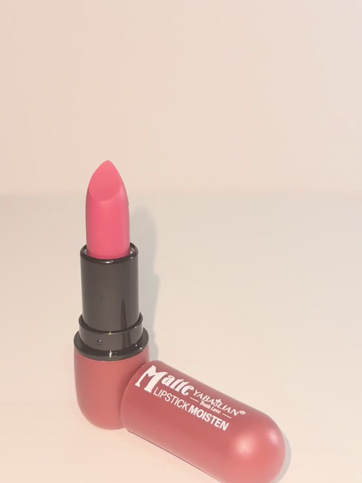 Matte velvet lipstick