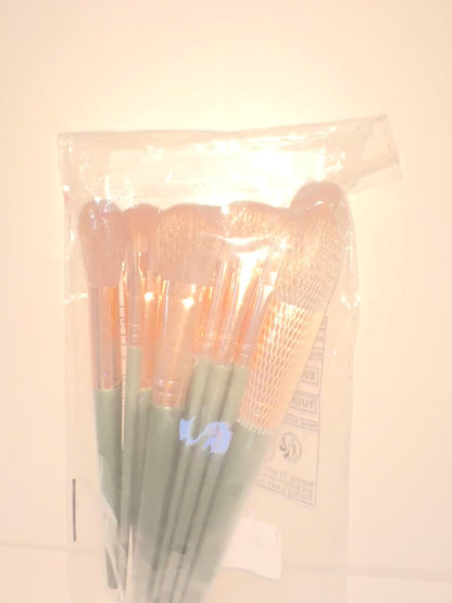 Khaki makeup brush set